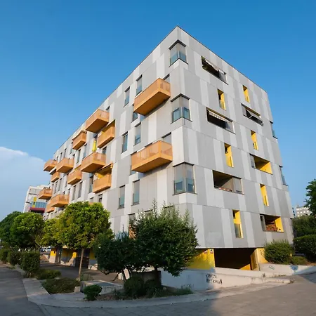Frankie's Place Apartment