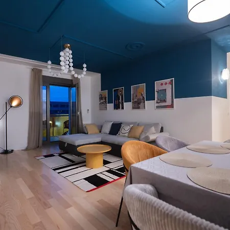 Frankie's Place Apartment *